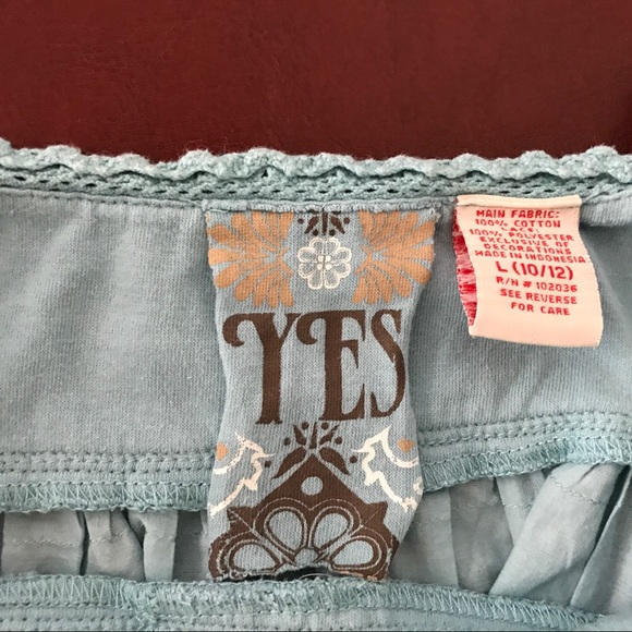 👚 YES girl's light turquoise cami and lace top - Picture 3 of 3